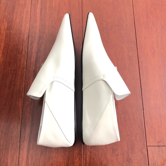 Jil sander Lambskin Convertible pointy mule/  flats with embellished jewelry. - Picture 6 of 17